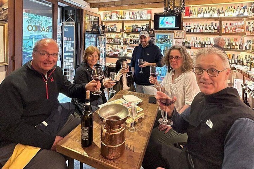afternoon food and wine walking tour 3