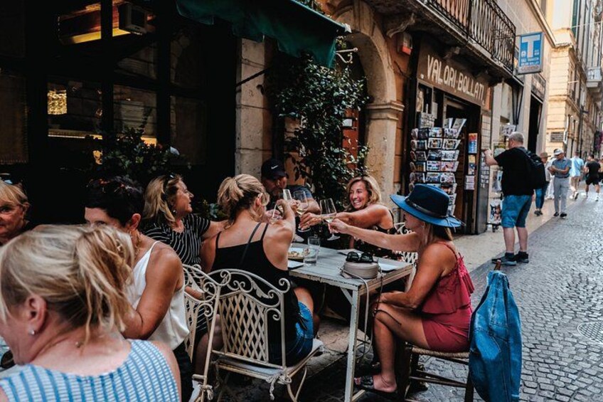 Food and wine Tour Verona with lunch & cable car ride 4
