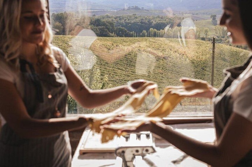 Cooking class near Siena, perfect for friends and couples 2