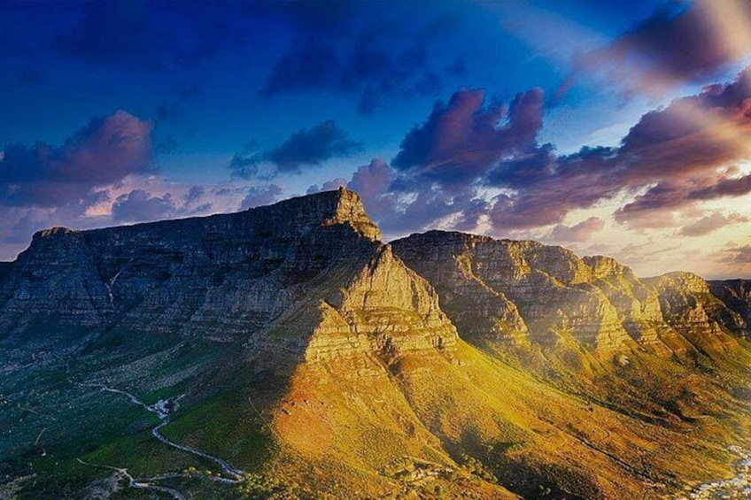 Cape Town Private Tour: Table Mountain, Cape Point & Penguins 1