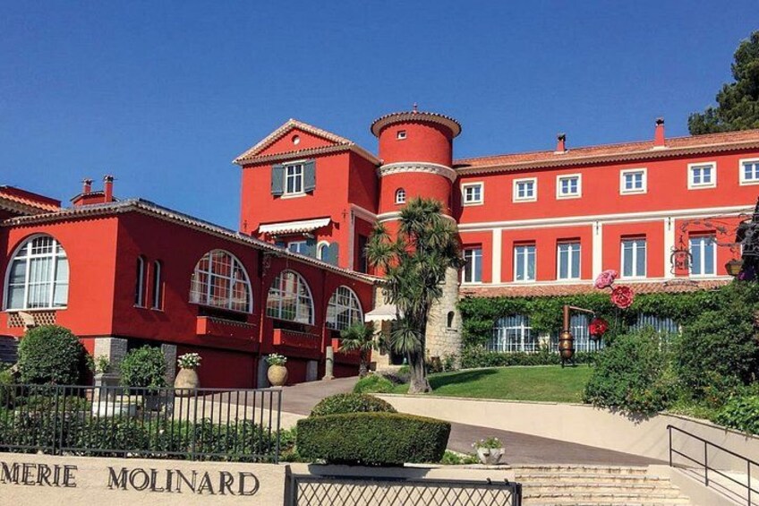 Molinard Discovery Perfume Workshop in Grasse Bastide 1