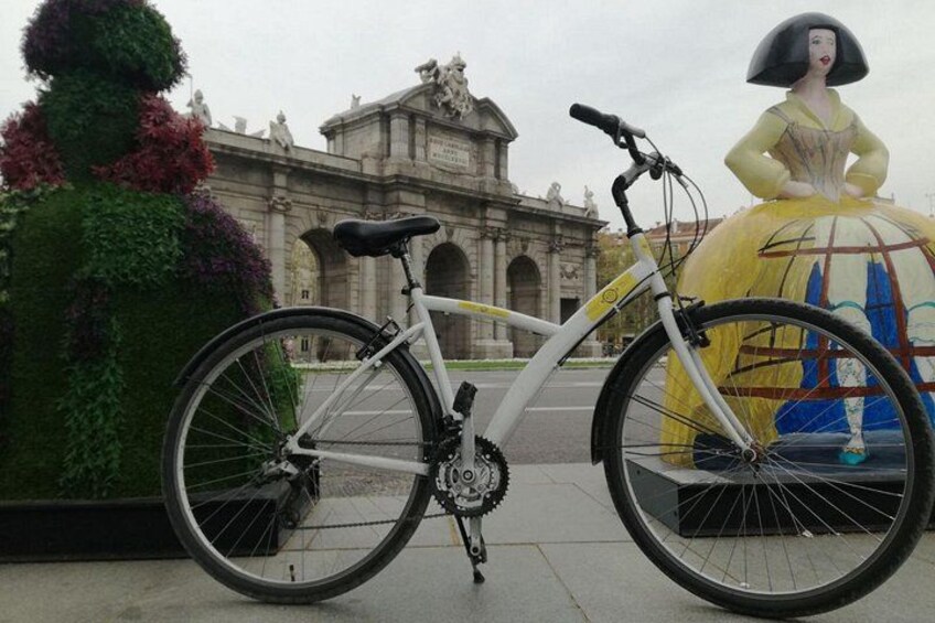 Madrid Fun and Sightseeing Bike Tour 3