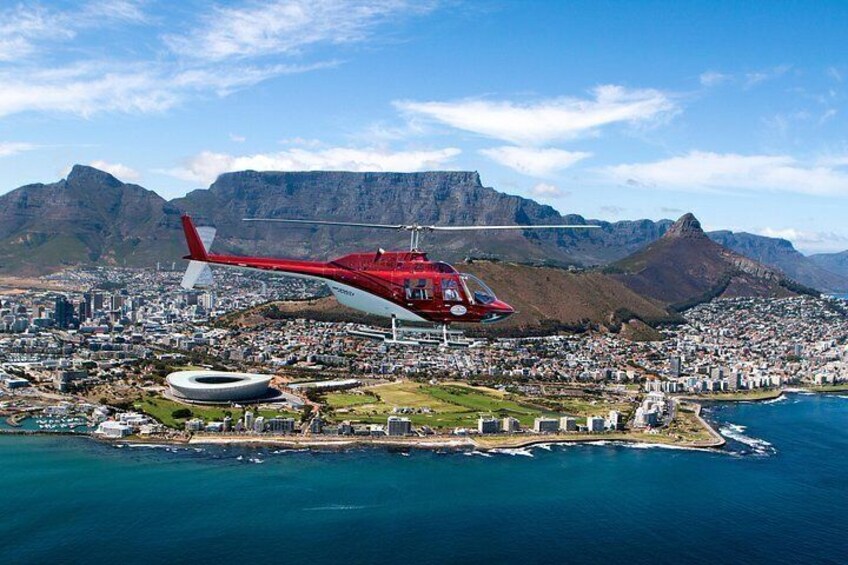 Cape Town City Center Helicopter Tour with Champagne 2