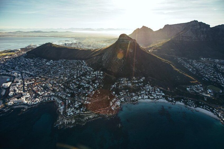 Cape Town City Center Helicopter Tour with Champagne 2