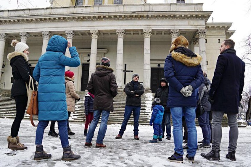 Discover the Dark Side of Warsaw in Praga District by Retro Bus 2