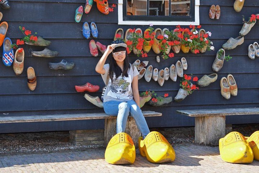 Cruise Terminal Amsterdam: Guided Tour Zaanse Schans and Cheese 2