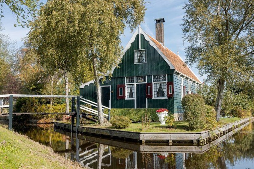 Guided Zaanse Schans, Windmills and Cheese Tour from Amsterdam 3