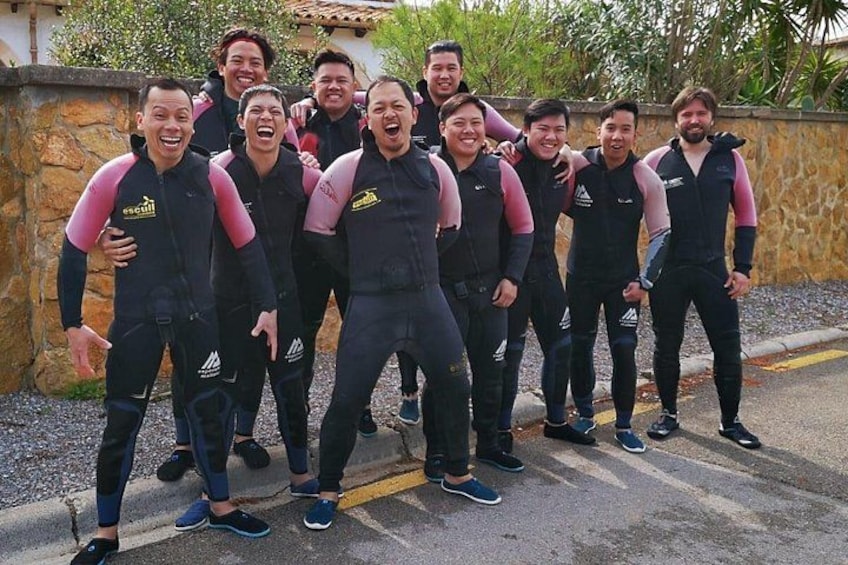 Small-Group Cliff Jumping Experience in Mallorca 4
