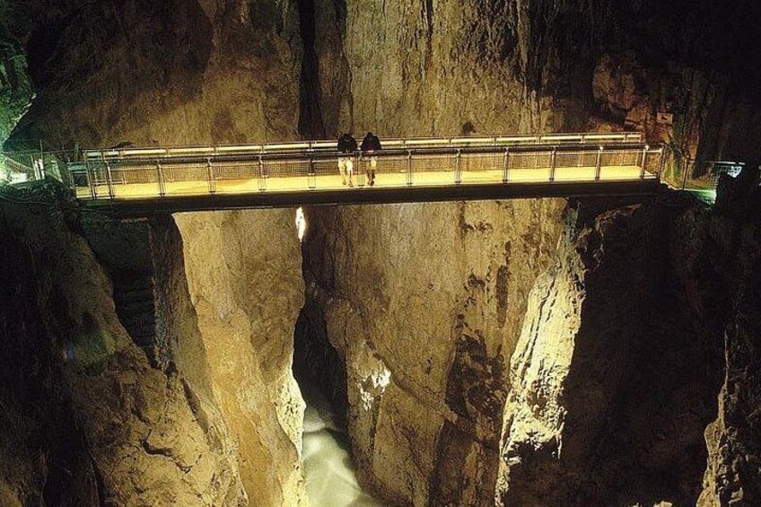 Admire the beautiful Škocjan Caves 1