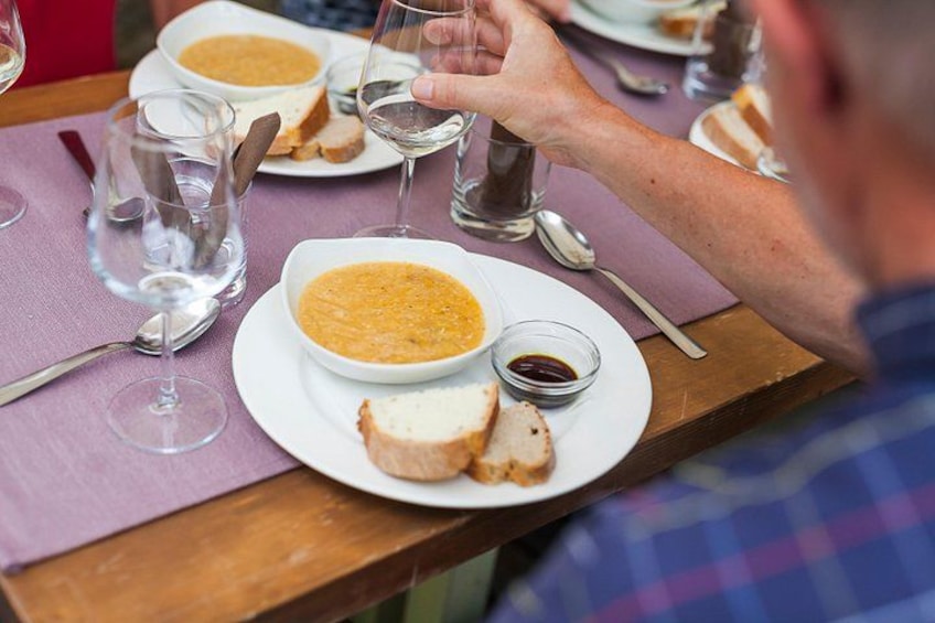 Slovenian culinary experience in Ljubljana - small group - tour 3