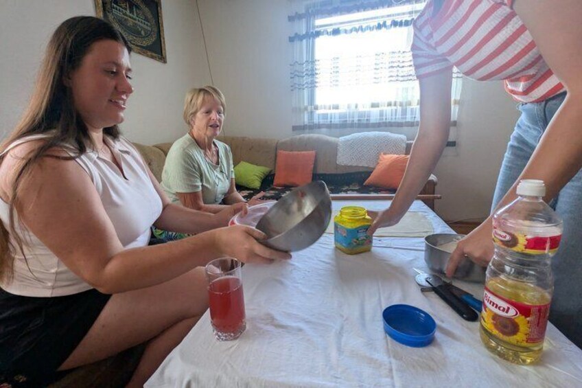 Cook Like a Bosnian: Authentic Cooking Class 4