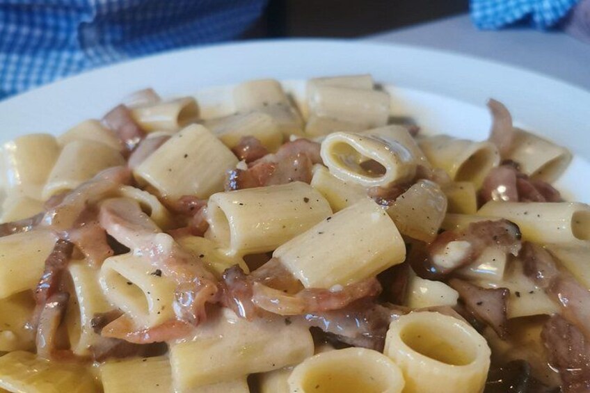 4 Roman Pastas Tasting Tour in Rome 5