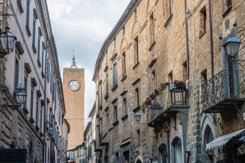 Private Tour of Orvieto including Duomo (Cathedral) 3