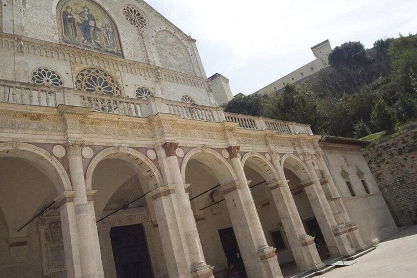 Spoleto Private Walking Tour with Official guide 4