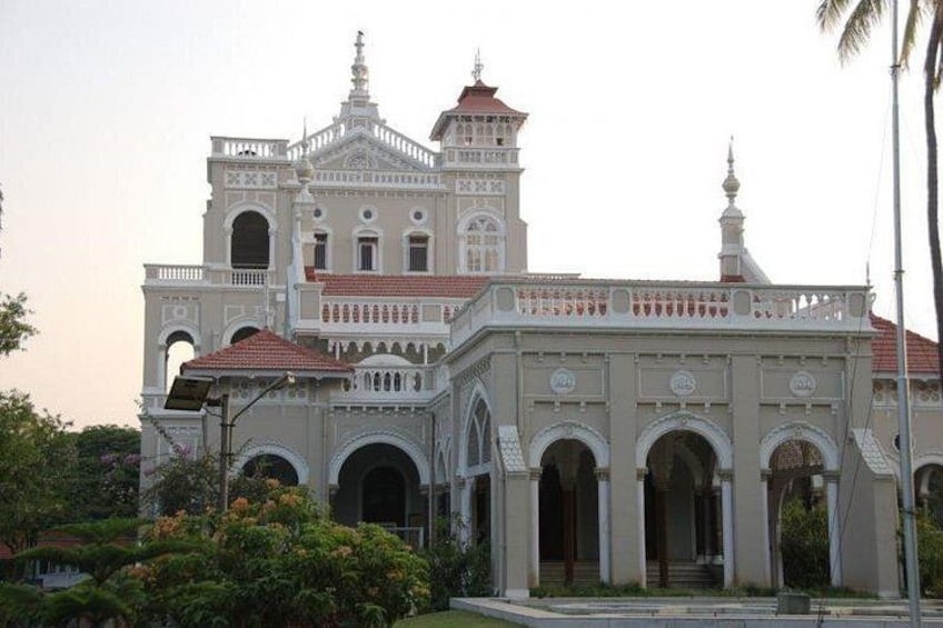 Guided Highlights of Pune Car Tour with a local (4 Hrs Sightseeing in AC Car) 2