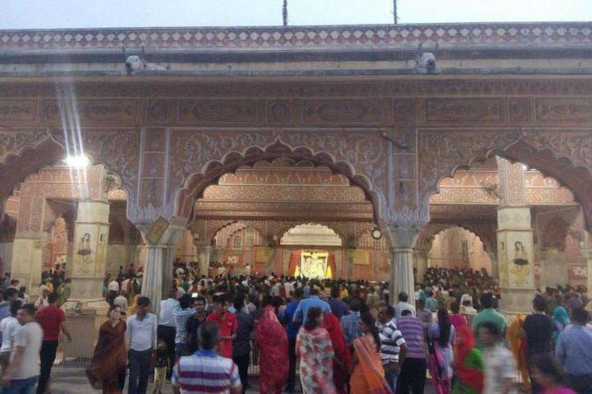 Temple Walk Tour Varanasi 5
