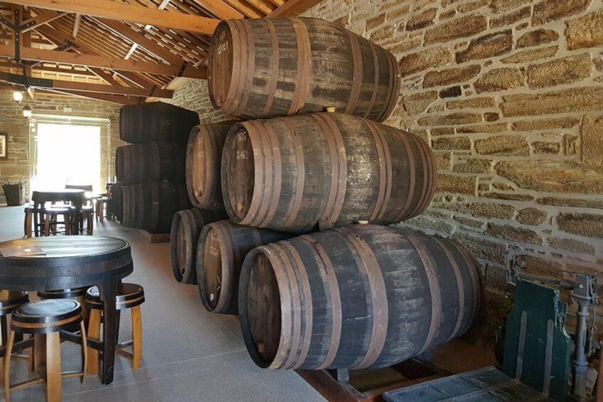 Small-Group Douro Valley Tour: 3 Wineries & Winery Lunch 1