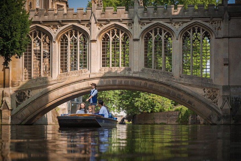 Punting Tour in Cambridge 2