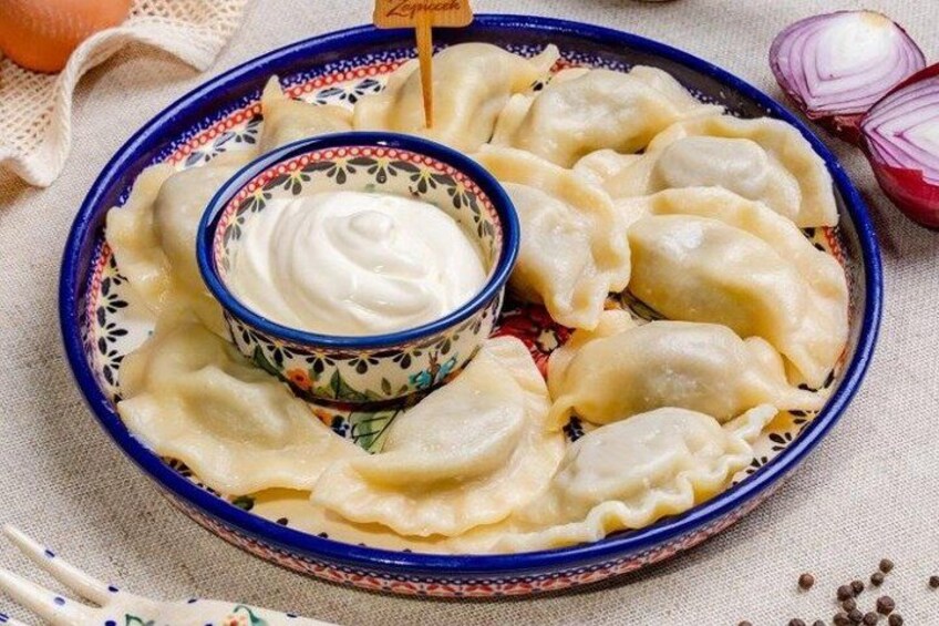 Half-Day Polish Food Walking Tour with Guide and Dinner 3