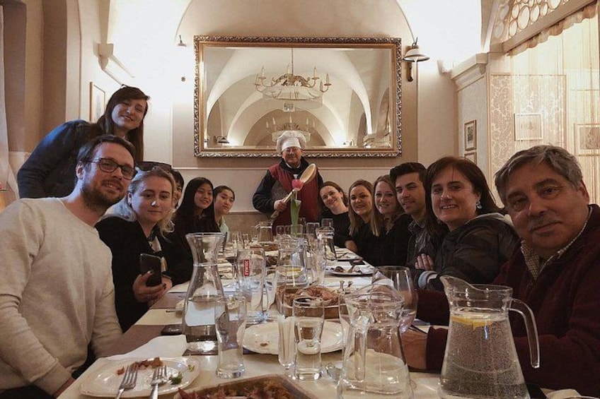 Polish Food Tour Restaurant Group 3