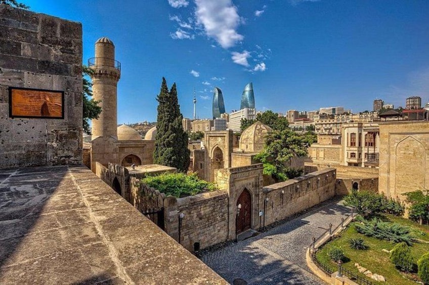 City Tour in Baku 1