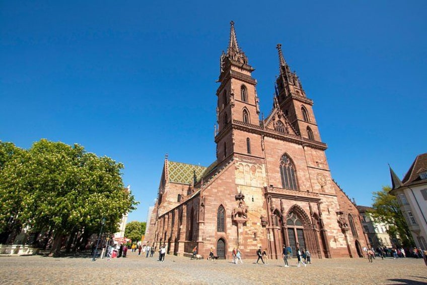 Explore Basel in 60 minutes with a Local 2