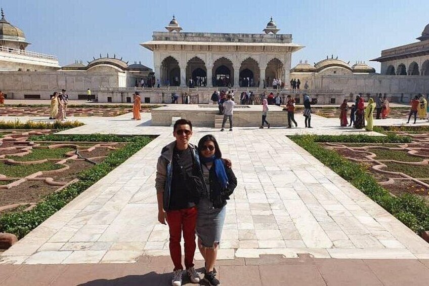 All Inclusive Day Trip to Taj Mahal, Agra Fort and Baby Taj from Delhi by Car 2