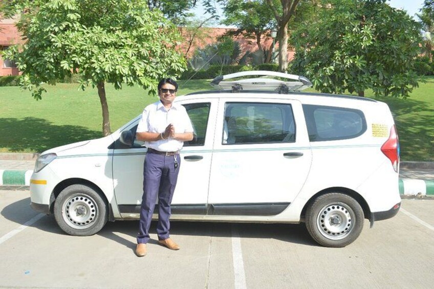 All Inclusive Day Trip to Taj Mahal, Agra Fort and Baby Taj from Delhi by Car 2