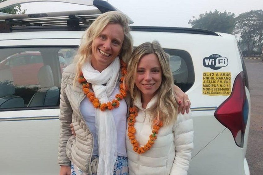 All Inclusive Day Trip to Taj Mahal, Agra Fort and Baby Taj from Delhi by Car 4