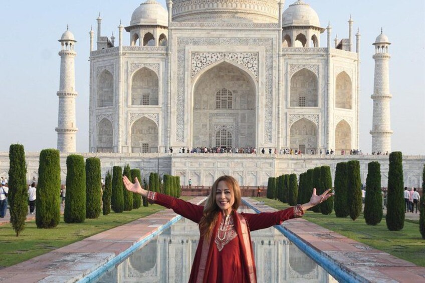 All Inclusive Day Trip to Taj Mahal, Agra Fort and Baby Taj from Delhi by Car 4