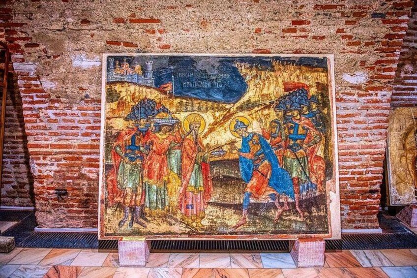 Small Group Tour to Mogosoaia Palace and Snagov Monastery 3