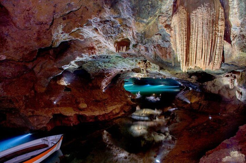 The amount of formations that you can find inside the caves 5