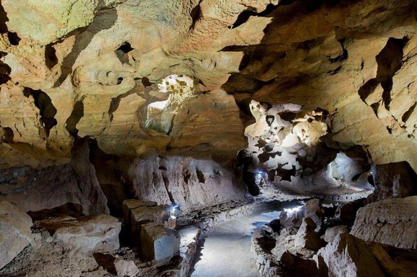 The caves of San José are also walkable, the beautiful passageway that you will find inside 3