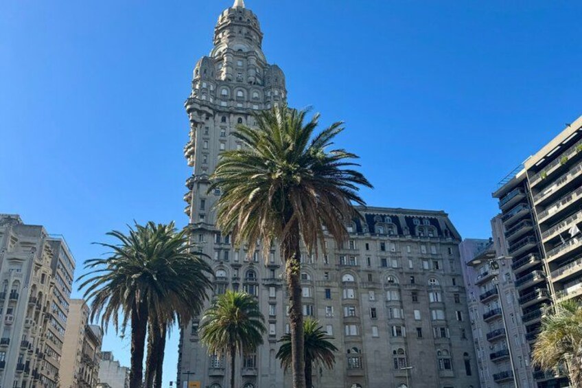 Half-day Regular City Tour at Montevideo 1
