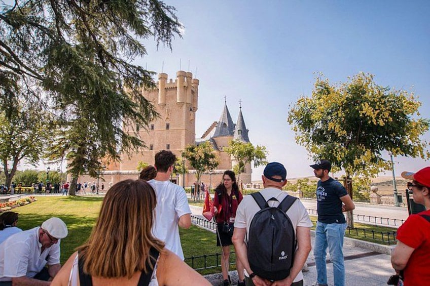 Segovia Tour with Guided Walking Tour Included 4