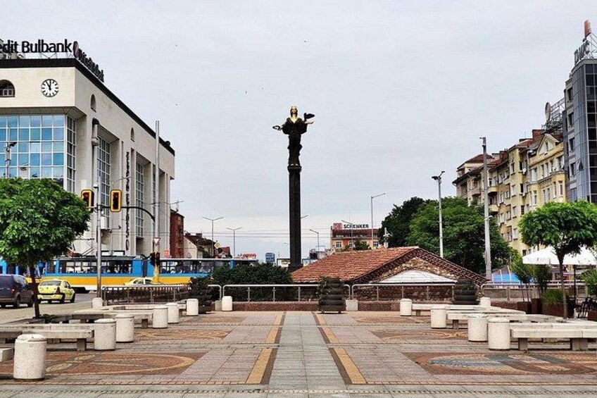Private City Tour of Sofia 5