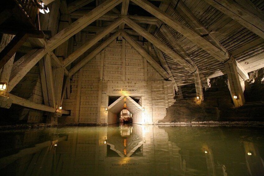Wieliczka Salt Mine 4
