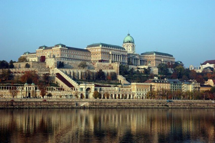Budapest Private Day Trip from Vienna with Local Guide 2