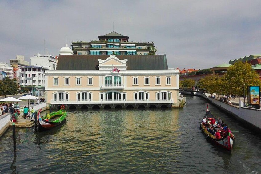 Aveiro, Costa Nova beach and Moliceiro Boat, half-day from Coimbra 1
