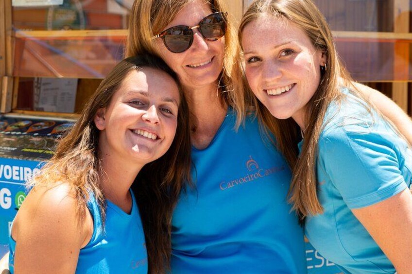 Warm welcome by smiling staff 3