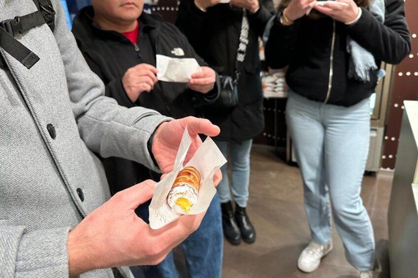Milan Walking Food Tour with City Highlights 3