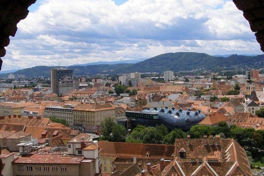 Strolling Graz: Medieval Lanes, Baroque Splendor & Modern Marvels 2