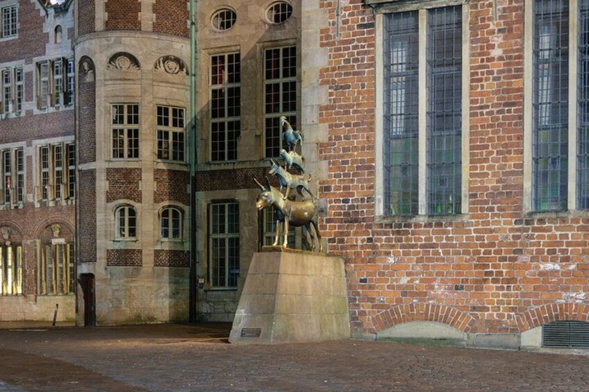Walk, Discover, Experience: The Ultimate Bremen City Tour 3