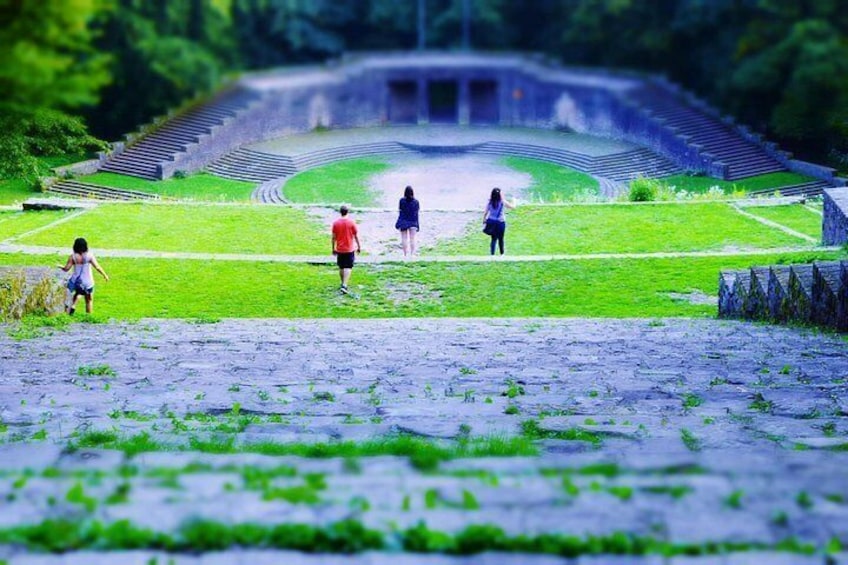 Photo Courtesy: Sara Amim 3