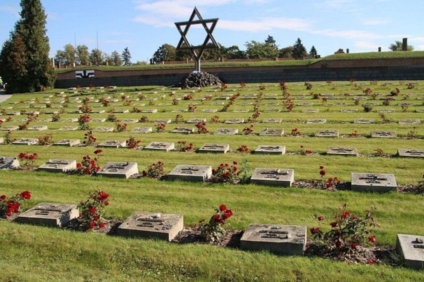 Terezin, Bastei & Narnia: Bohemian Switzerland Tour from Prague 4