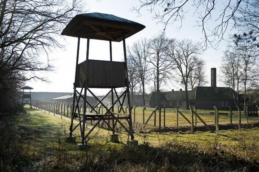 Nazi WWII Concentration Camp Small Group Tour from Amsterdam 3
