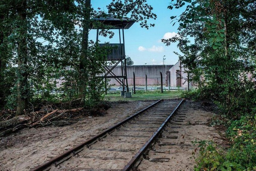 Nazi WWII Concentration Camp Small Group Tour from Amsterdam 1