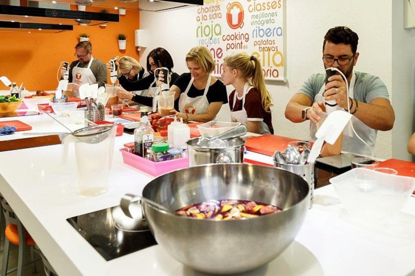 Spanish Cooking Class Paella Tapas and Sangria in Madrid 2