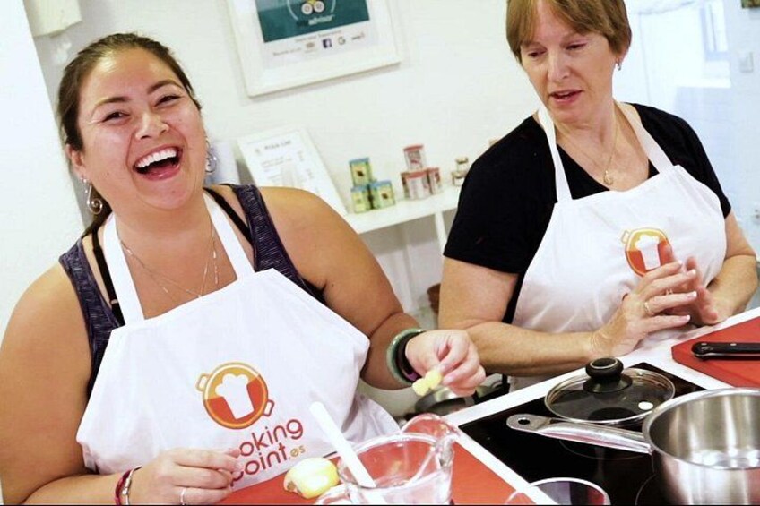 100% Hands-on Cooking Class Paella Tapas Sangria in Madrid 3