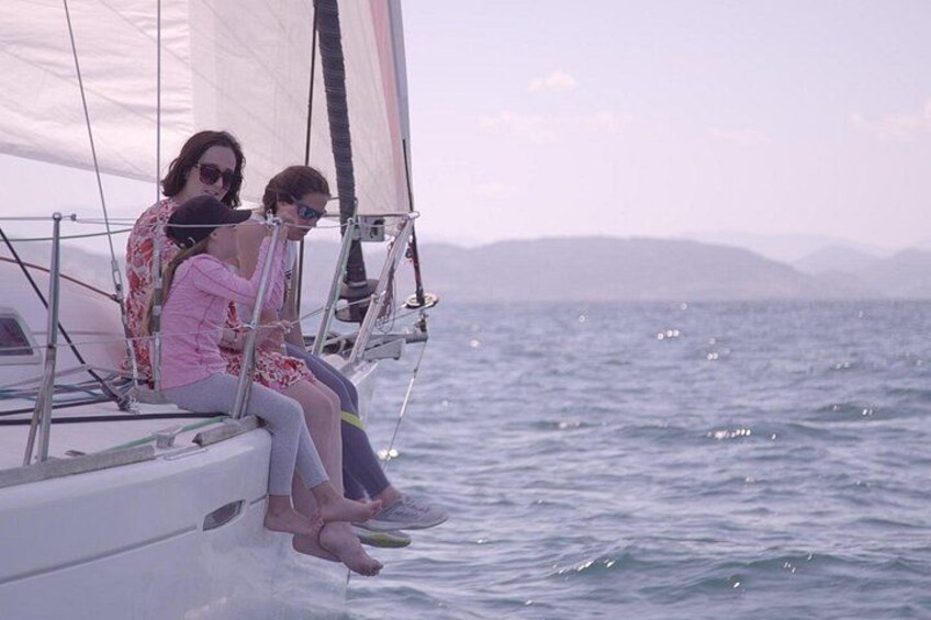 San Sebastian Private Sailing trips & Socioeducational boat tours 2